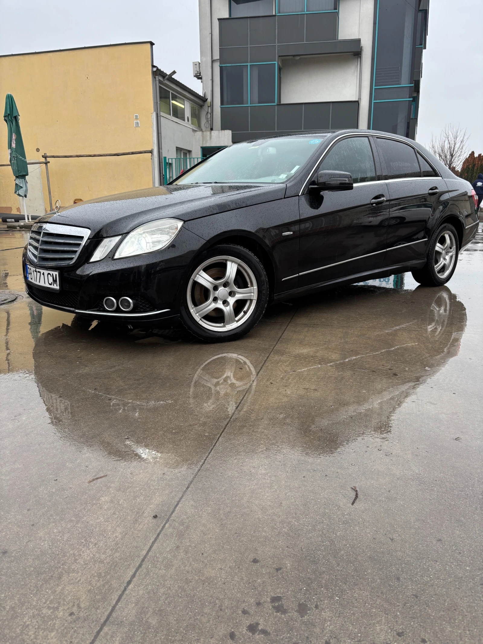 Mercedes-Benz E 350 CDI - изображение 3