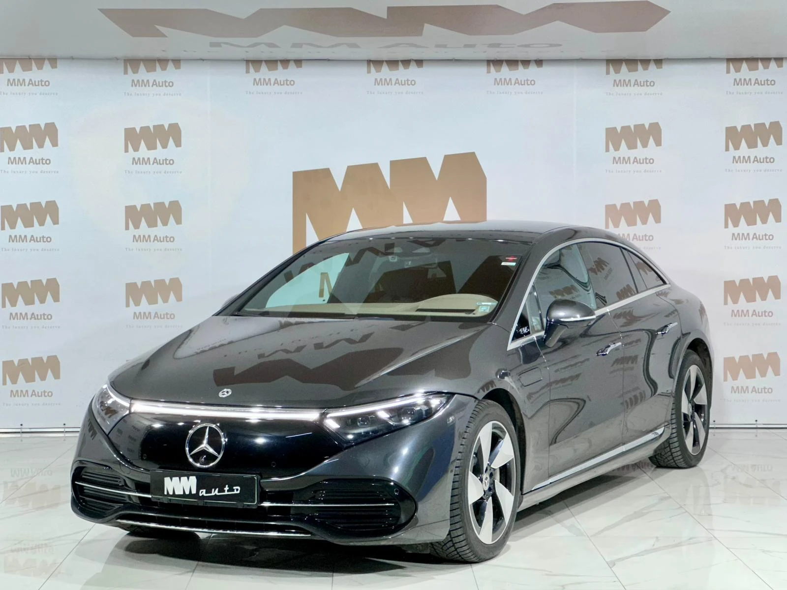 Mercedes-Benz EQS 580 4Matic* Hyperscreen* Burmester* Pano* 360* Гар