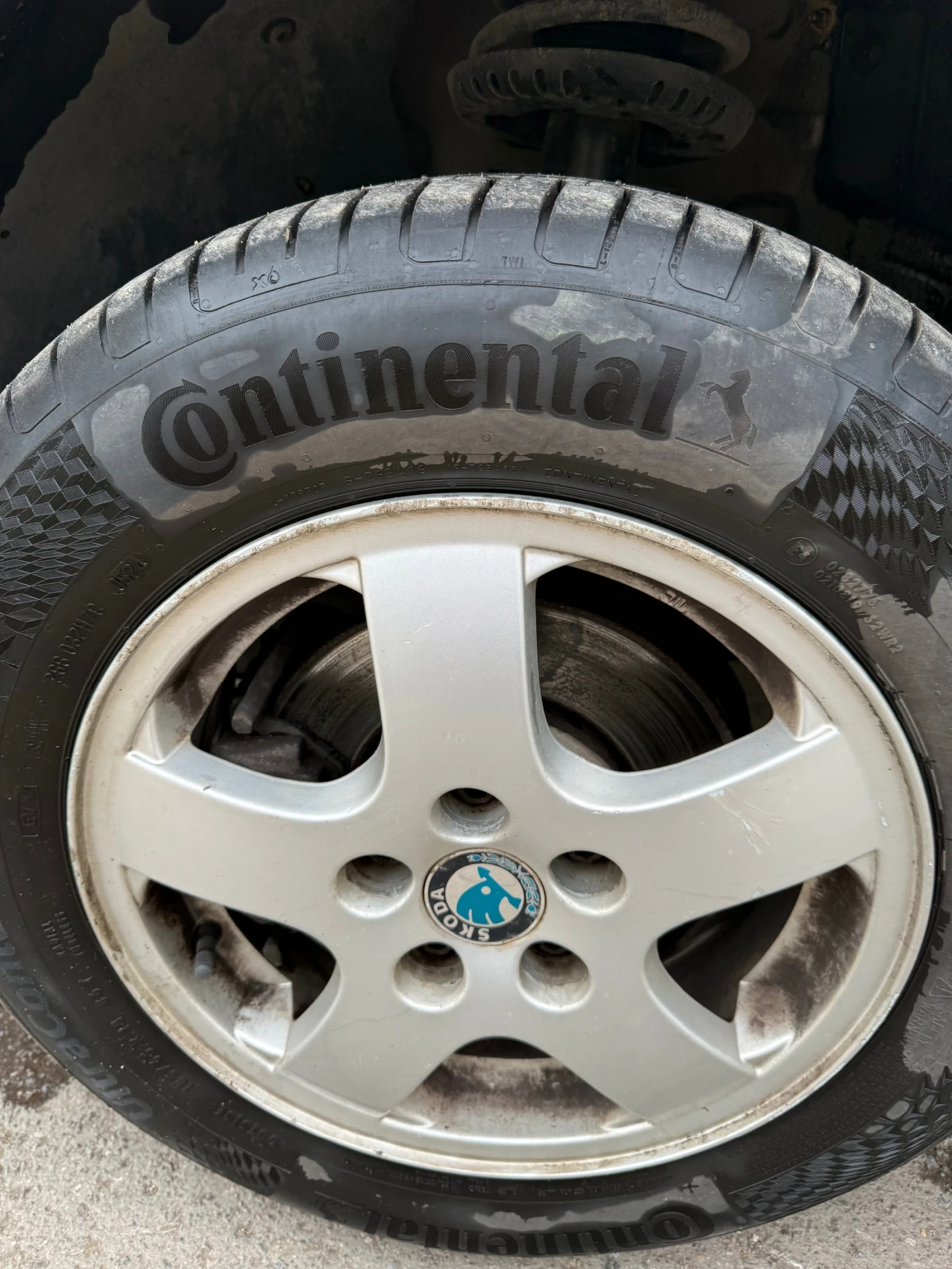 Skoda Fabia, снимка 11 - Автомобили и джипове - 53928682