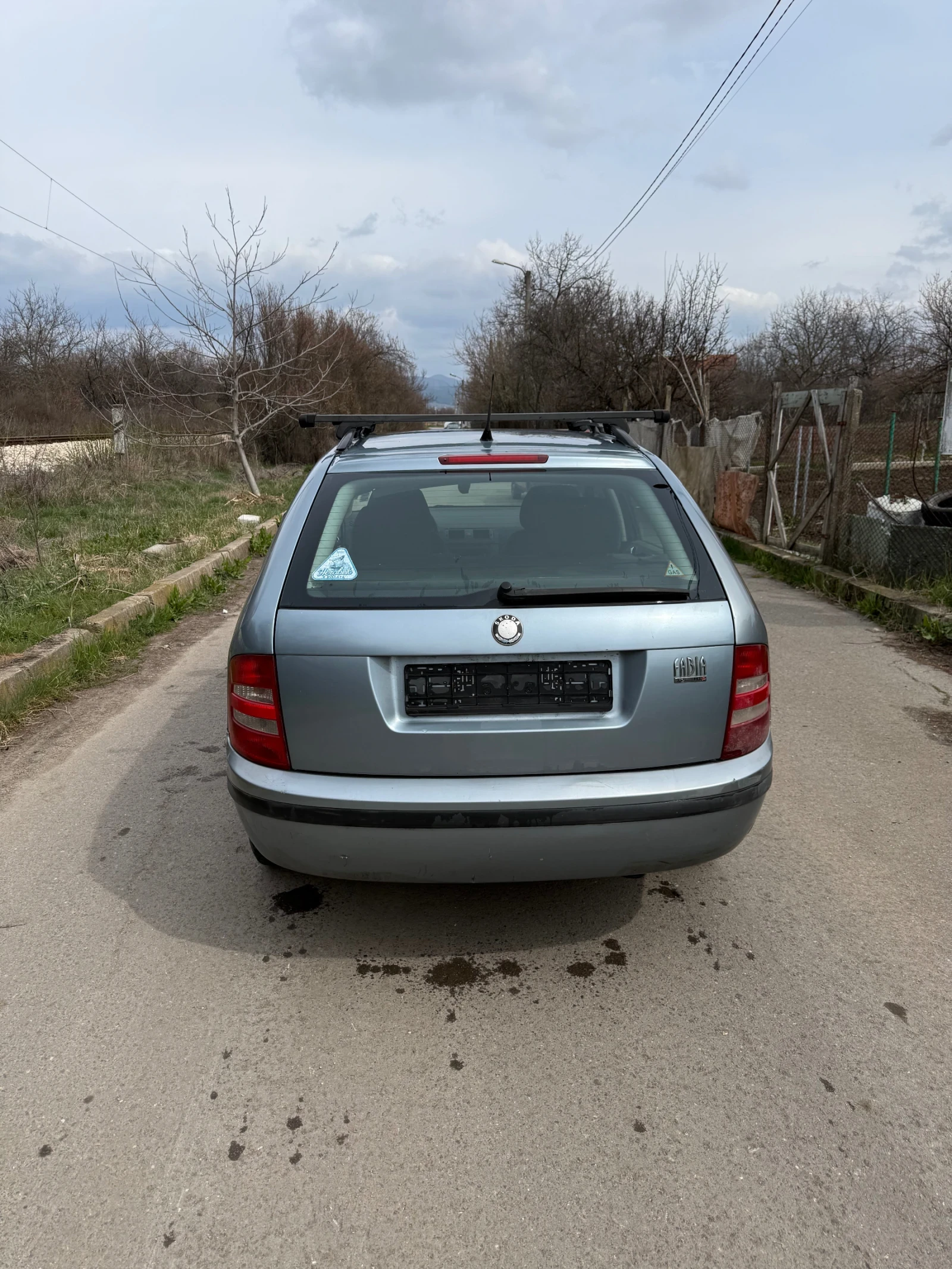 Skoda Fabia, снимка 4 - Автомобили и джипове - 53928682