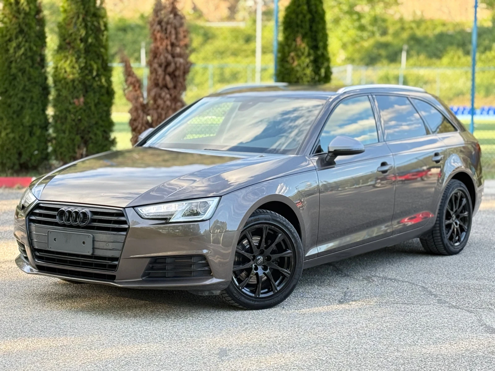 Audi A4 2.0TDI Автоматик/Навигация/Климатроник