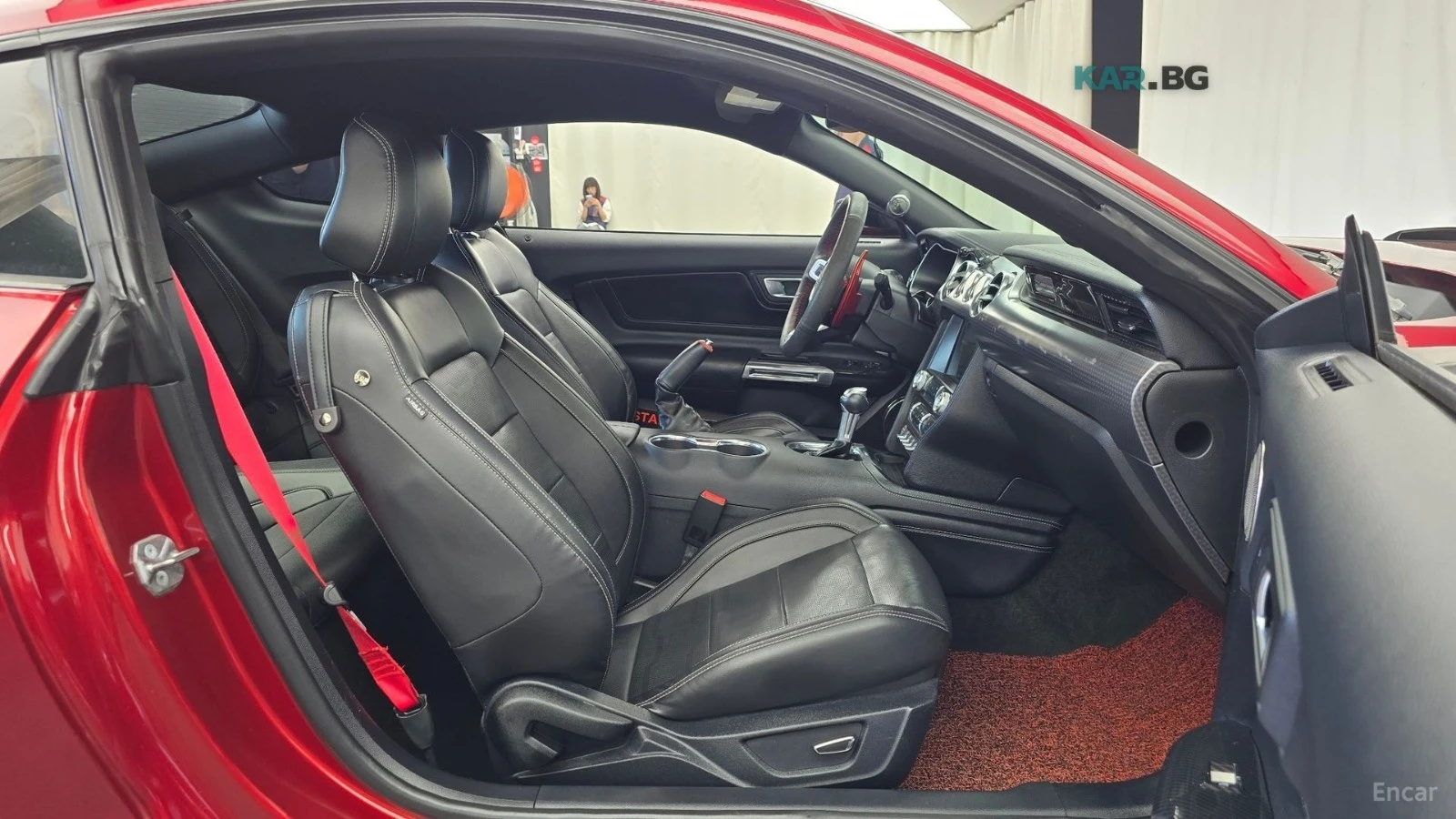 Ford Mustang ECOBOOST / SHELBY PKG /DIGITAL / DISTRONIC / ОБДУХ, снимка 11 - Автомобили и джипове - 54885456