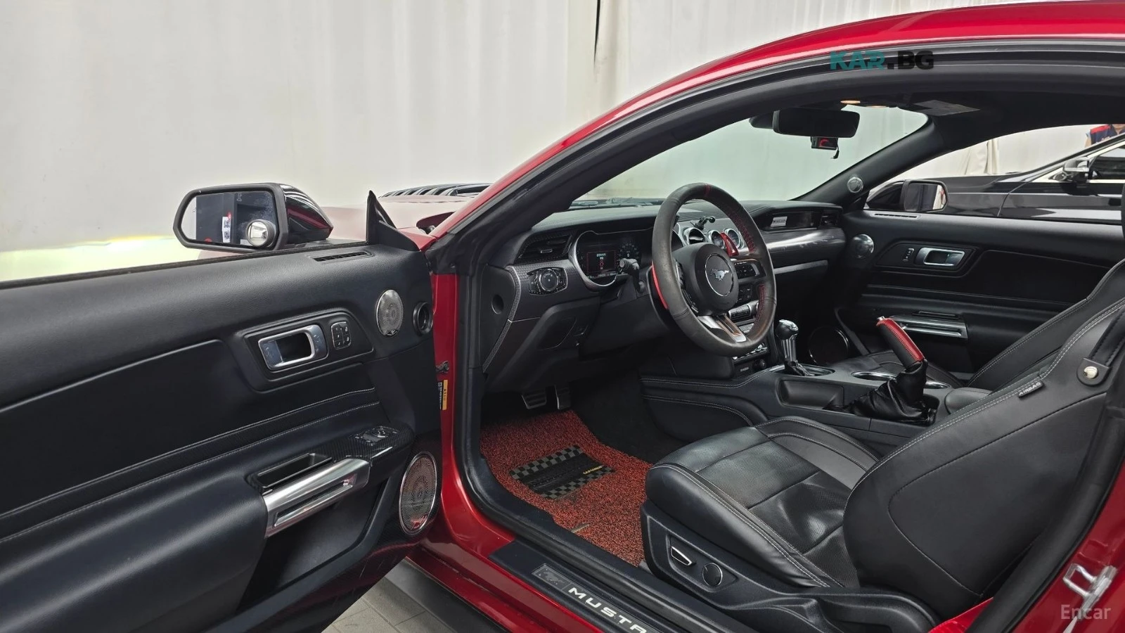 Ford Mustang ECOBOOST / SHELBY PKG /DIGITAL / DISTRONIC / ОБДУХ, снимка 10 - Автомобили и джипове - 54885456