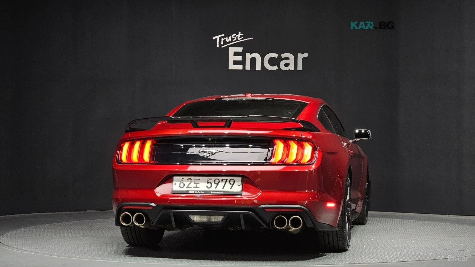 Ford Mustang ECOBOOST / SHELBY PKG /DIGITAL / DISTRONIC / ОБДУХ, снимка 4 - Автомобили и джипове - 54885456