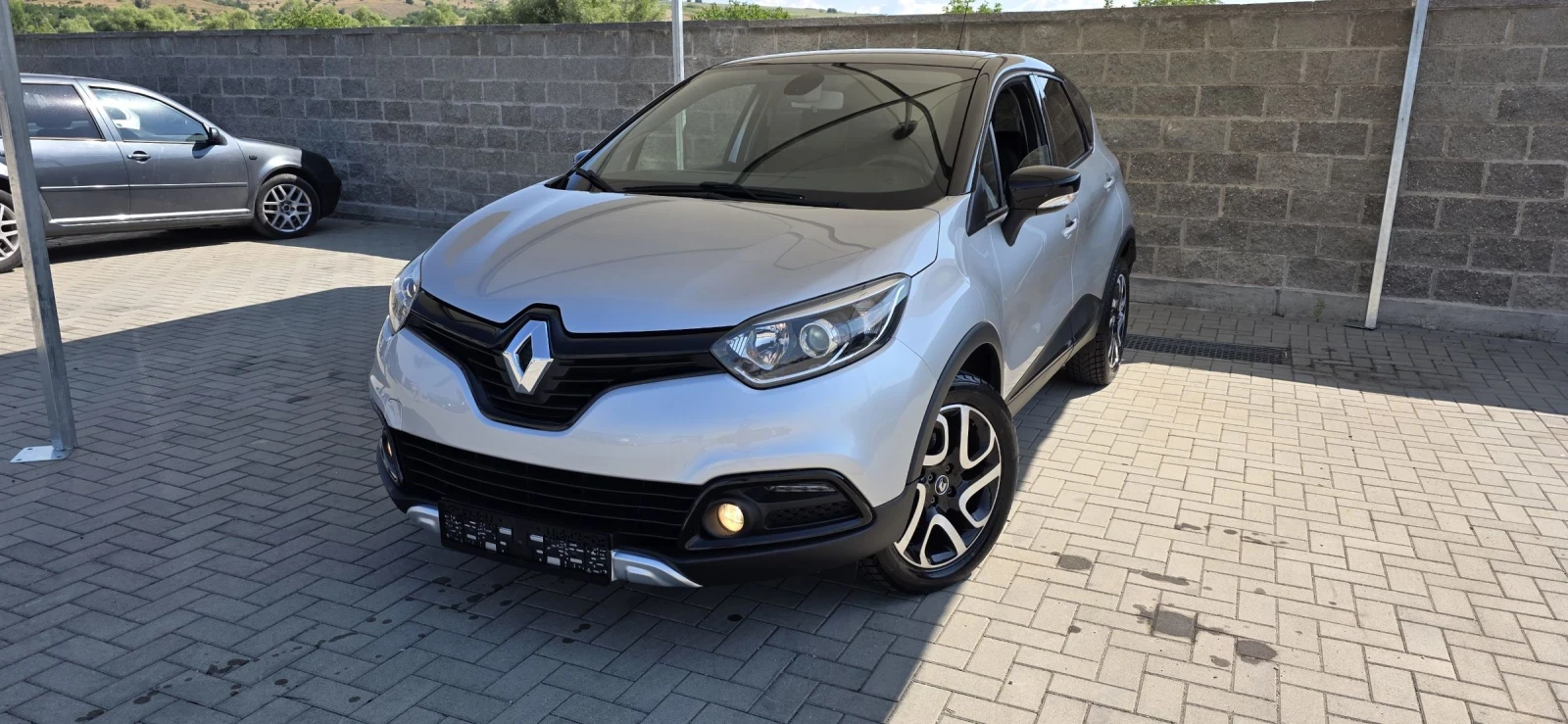 Renault Captur 1.5DCI-NAVI* KEYLESS * KOJA* KAMERA* EURO 6