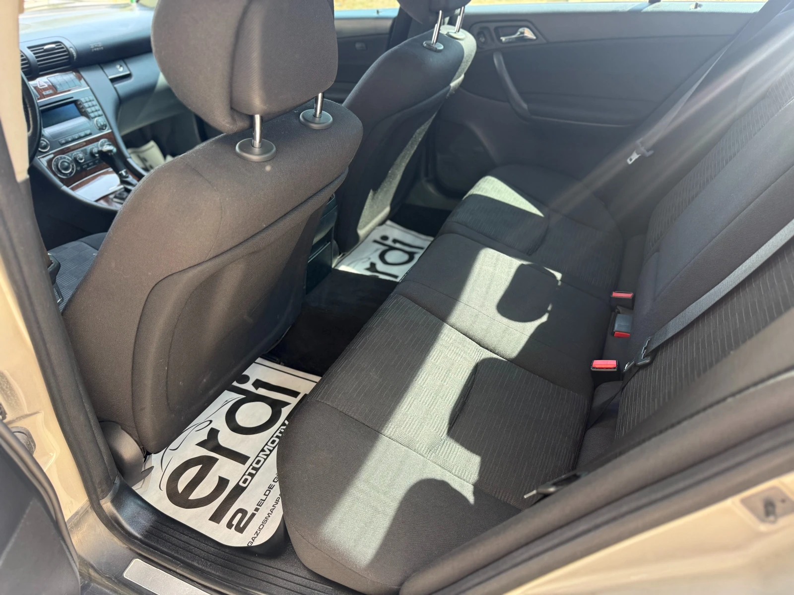 Mercedes-Benz C 180 0 | Mobile.bg � ����������� 13