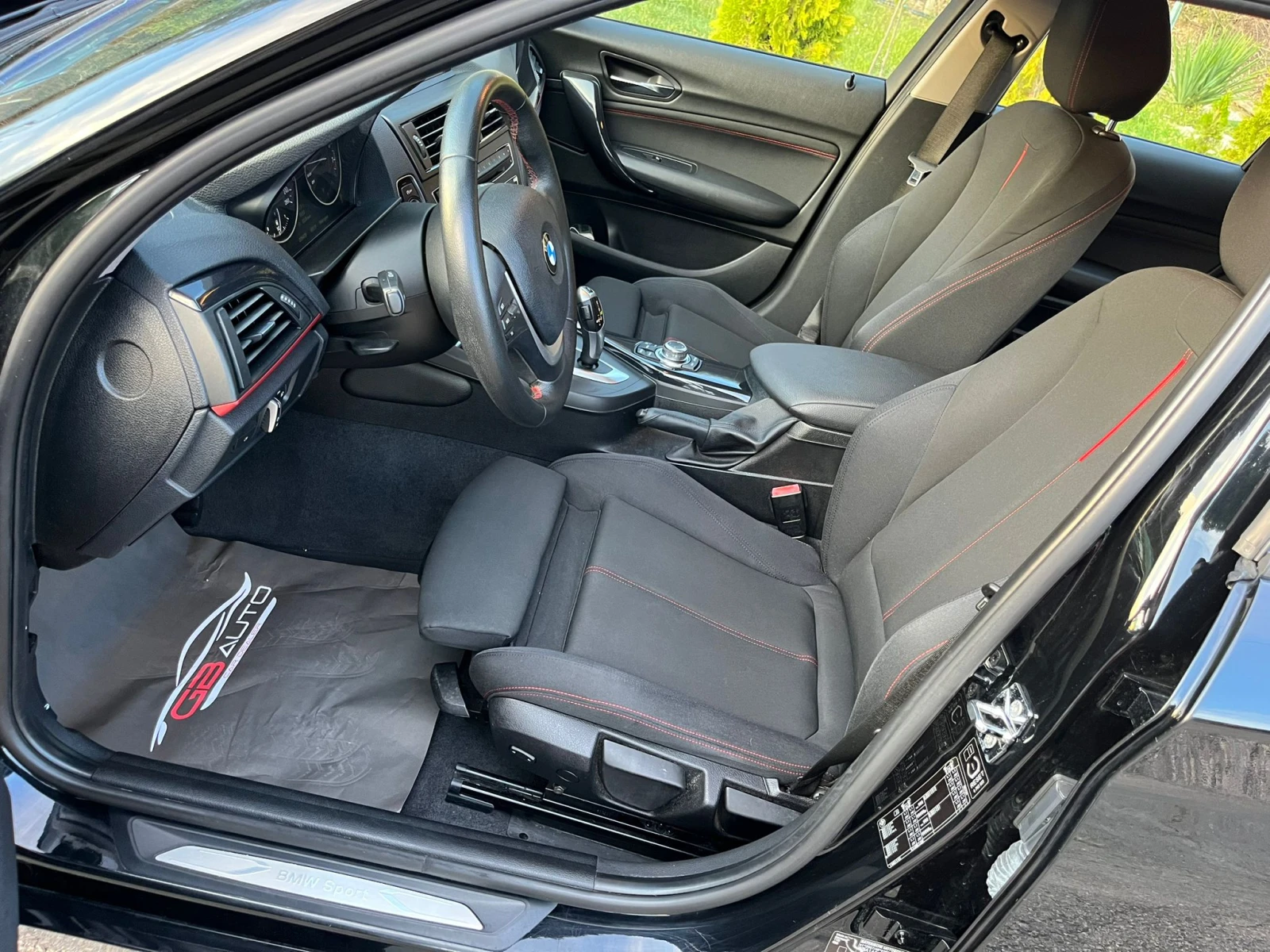 BMW 118 I* SPORTLINE* , снимка 11 - Автомобили и джипове - 55751196