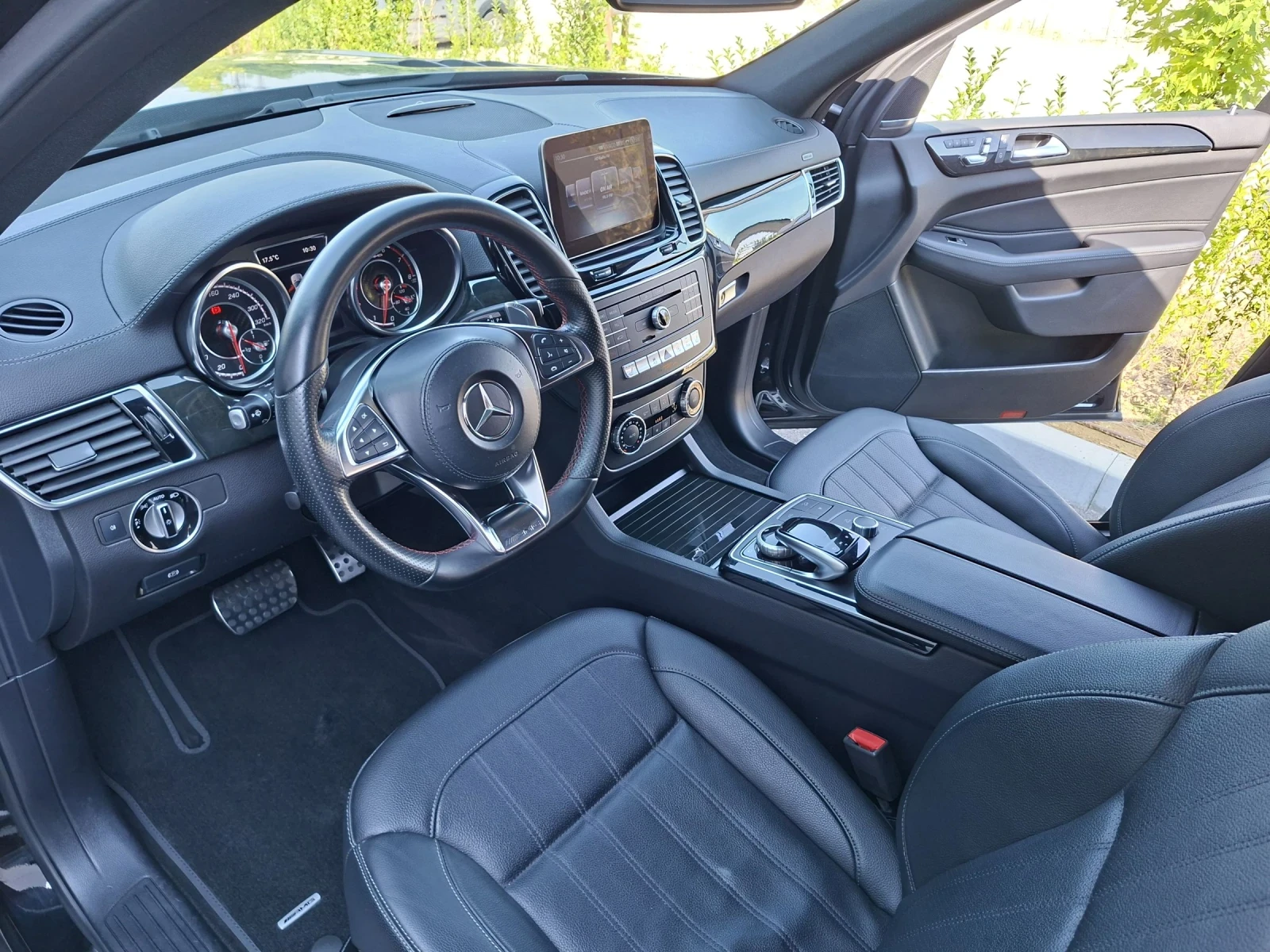 Mercedes-Benz GLS 450 gls450 63 AMG пакет 6+ 1, снимка 6 - Автомобили и джипове - 55779419