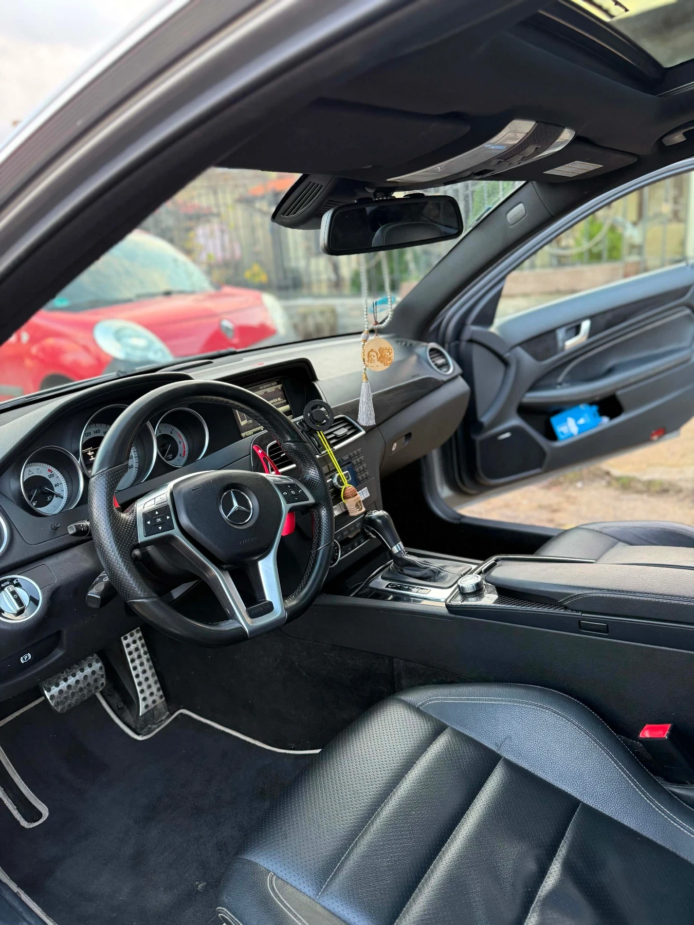 Mercedes-Benz C 220, снимка 6 - Автомобили и джипове - 55877522