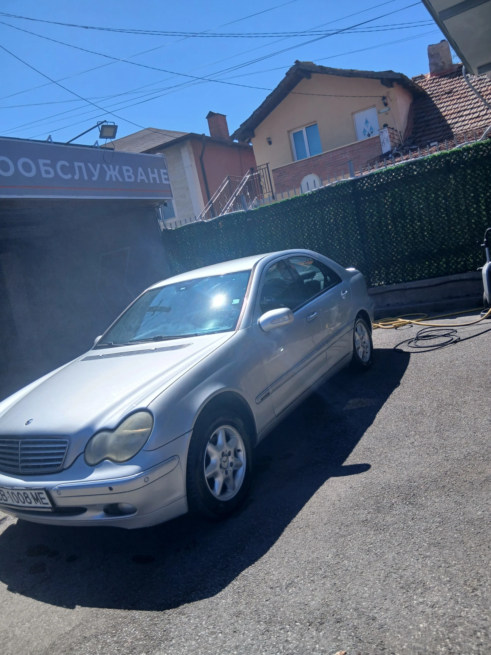 Mercedes-Benz C 220