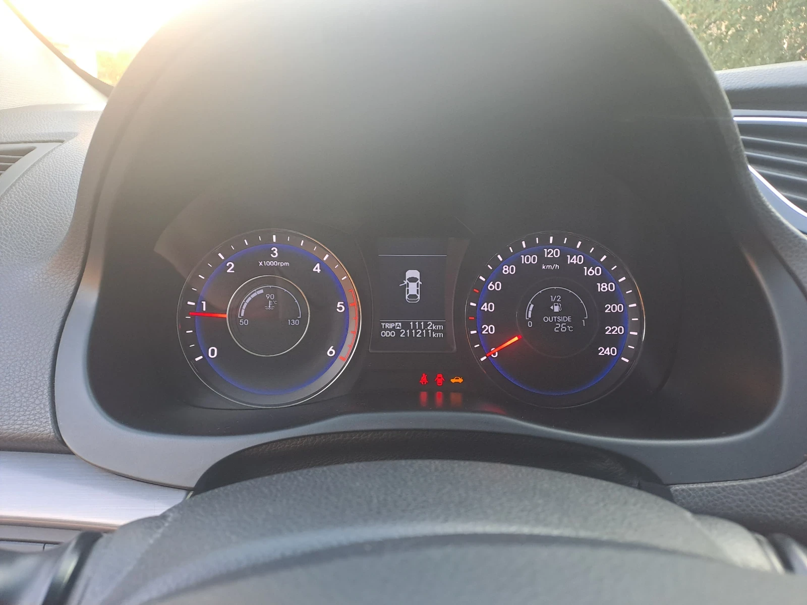 Hyundai I40 Keyless , снимка 9 - Автомобили и джипове - 56184606