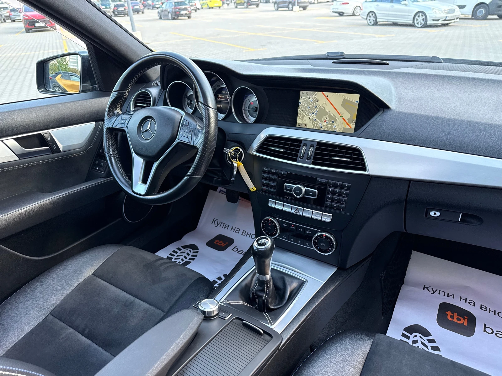 Mercedes-Benz C 220 AMG///EDITION-C///PANORAMA///Face-Lift///Led///, снимка 11 - Автомобили и джипове - 56323550