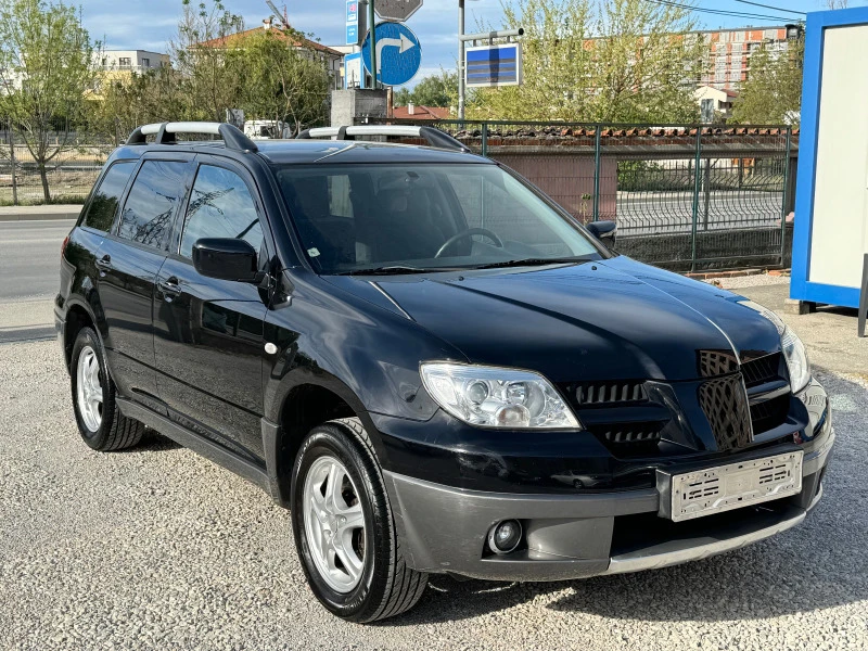 Mitsubishi Outlander 2, 0i* * ГАЗ* * FACELIFT* * НАВИГАЦИЯ* * КАМЕРА, снимка 4 - Автомобили и джипове - 45147010