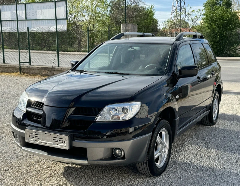 Mitsubishi Outlander 2, 0i* * ГАЗ* * FACELIFT* * НАВИГАЦИЯ* * КАМЕРА, снимка 1 - Автомобили и джипове - 45147010