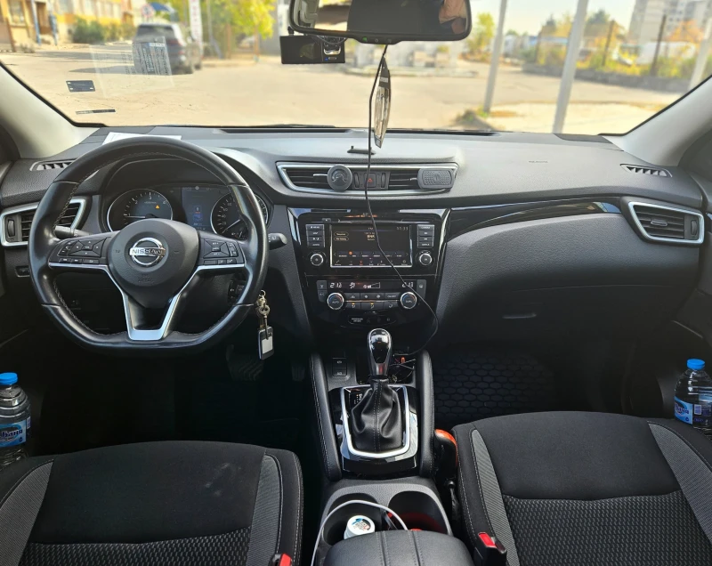 Nissan Qashqai КАТО НОВ !!! ЛИЗИНГ !!!, снимка 11 - Автомобили и джипове - 48103701