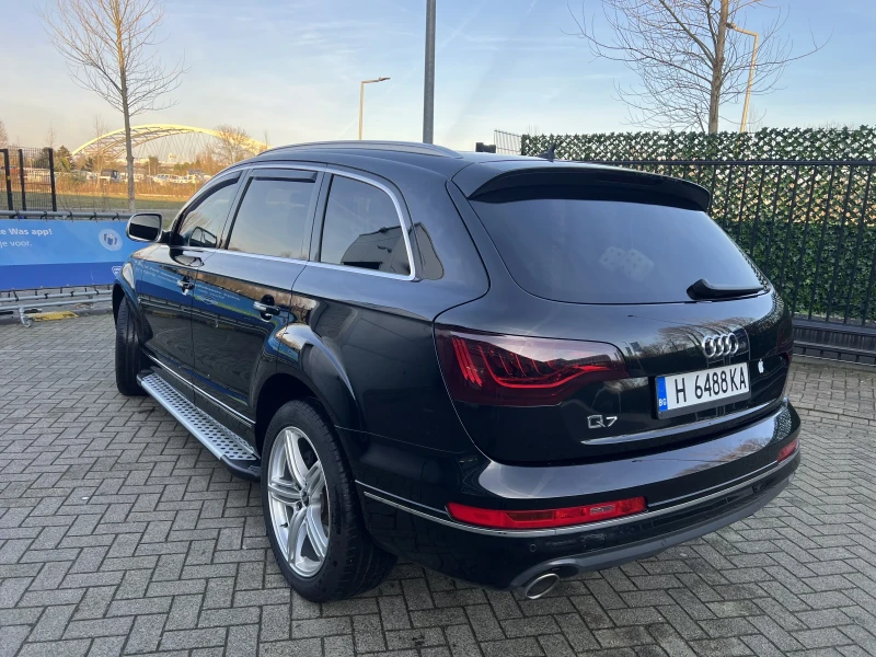 Audi Q7, снимка 4 - Автомобили и джипове - 49100425