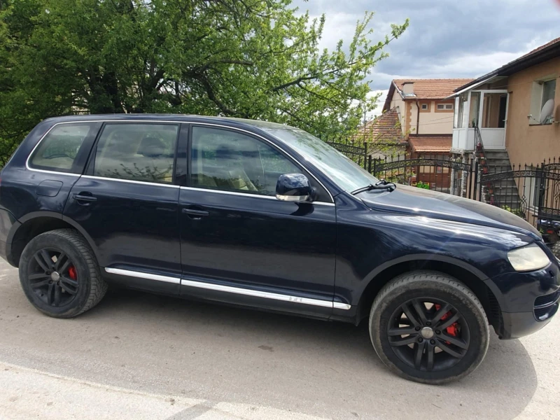 VW Touareg, снимка 3 - Автомобили и джипове - 52488040