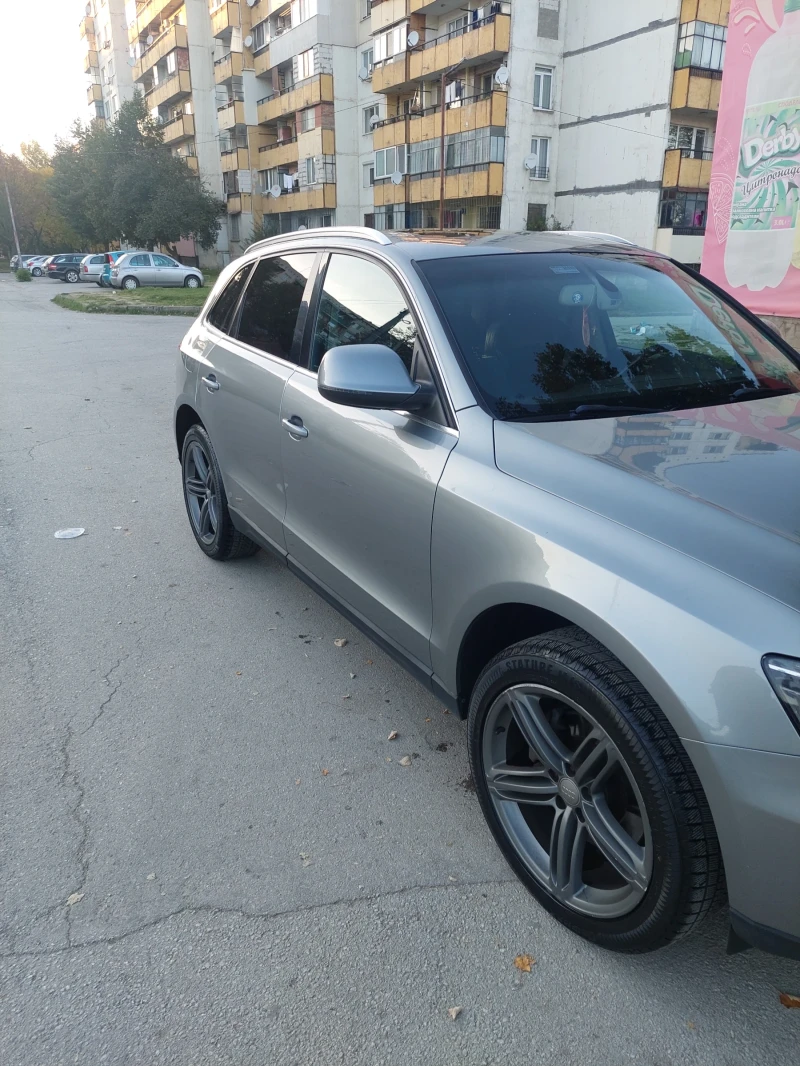 Audi Q5, снимка 6 - Автомобили и джипове - 52539761