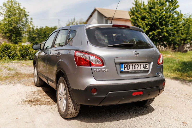 Nissan Qashqai 1.5 dci, снимка 4 - Автомобили и джипове - 52791907