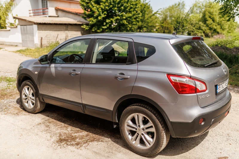 Nissan Qashqai 1.5 dci, снимка 5 - Автомобили и джипове - 52791907