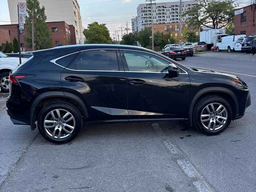 Lexus NX * 300 * CARFAX * БЕЗ ПЪРВОНАЧАЛНА ВНОСКА - изображение 3
