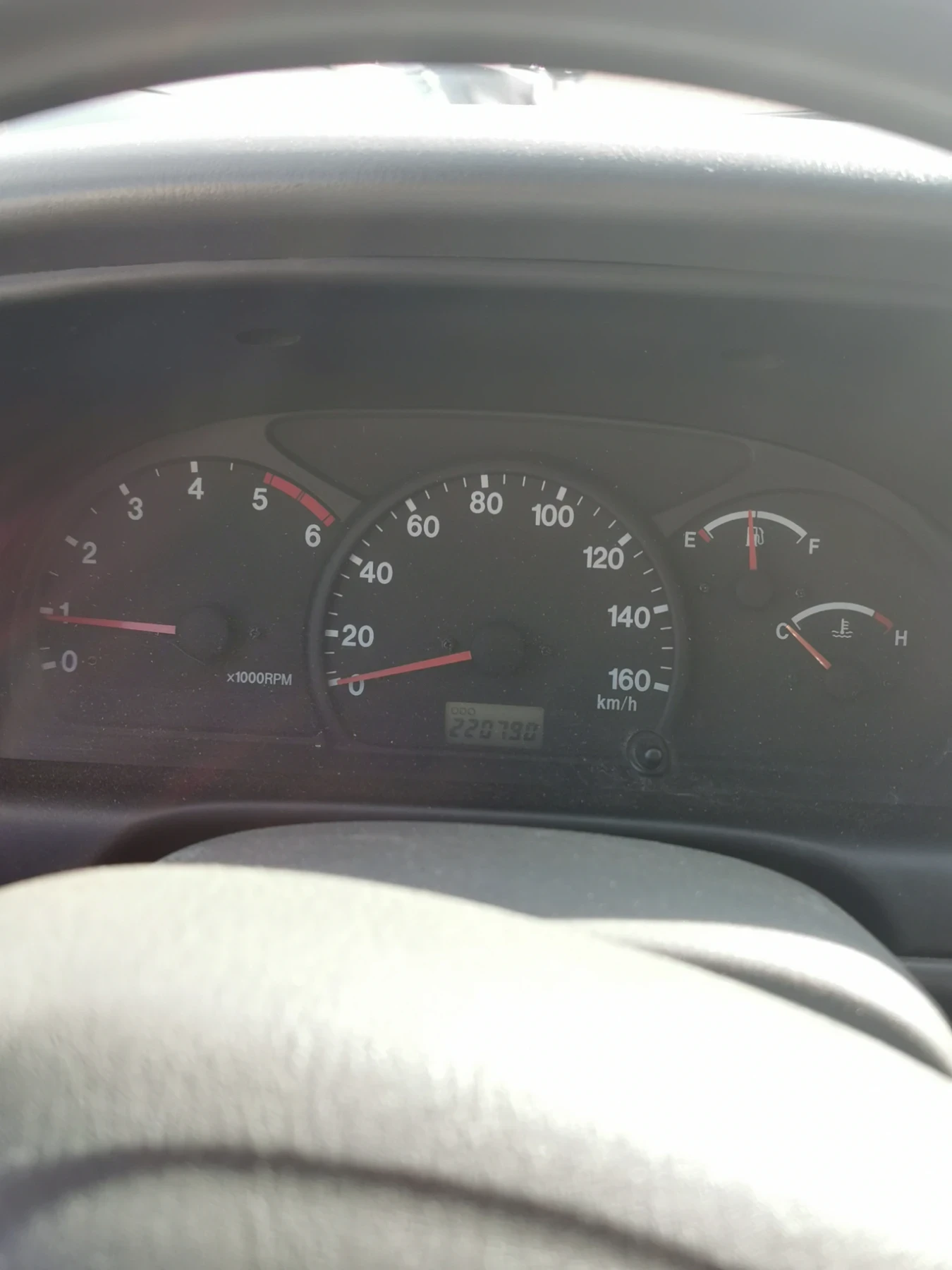 Suzuki Grand vitara 2.0TD - изображение 4