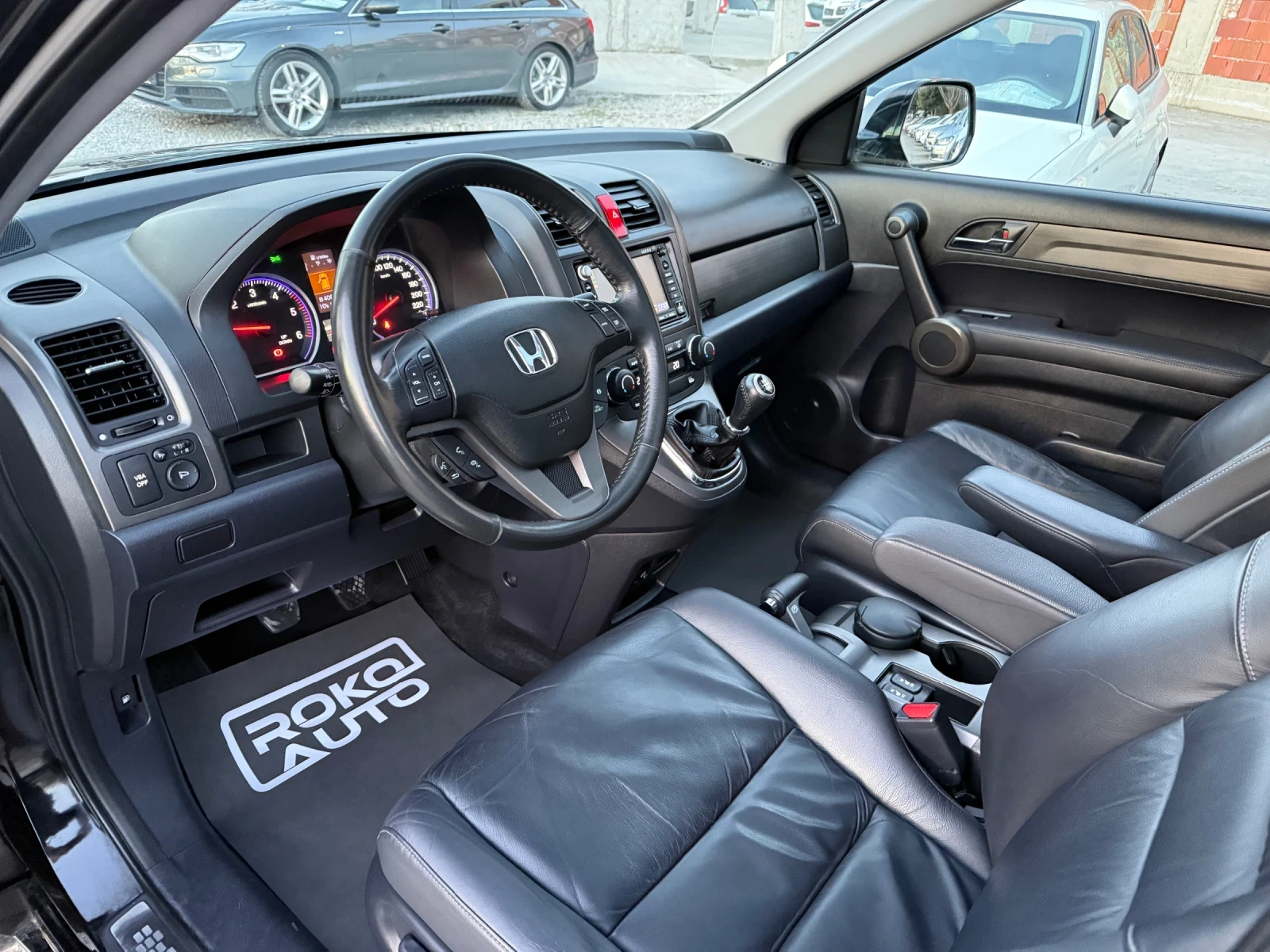 Honda Cr-v 2.2D/FACELIFT/НАВИ/КОЖА/ПОДГРЕВ/СЕРВИЗНА ИСТОРИЯ! , снимка 7 - Автомобили и джипове - 53697571