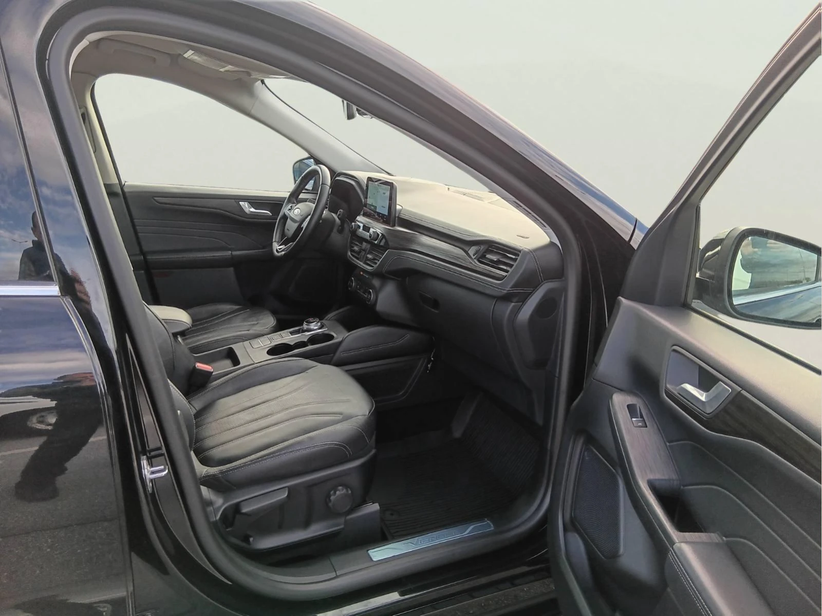 Ford Kuga 2.0 EcoBlue, снимка 9 - Автомобили и джипове - 54537896