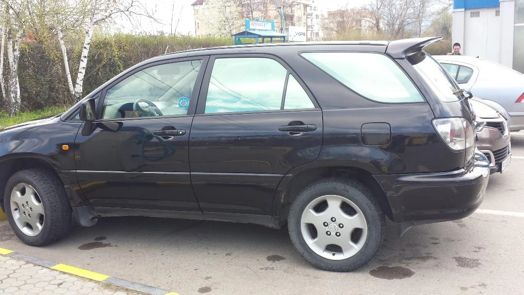 Lexus RX 300, снимка 3 - Автомобили и джипове - 54740906