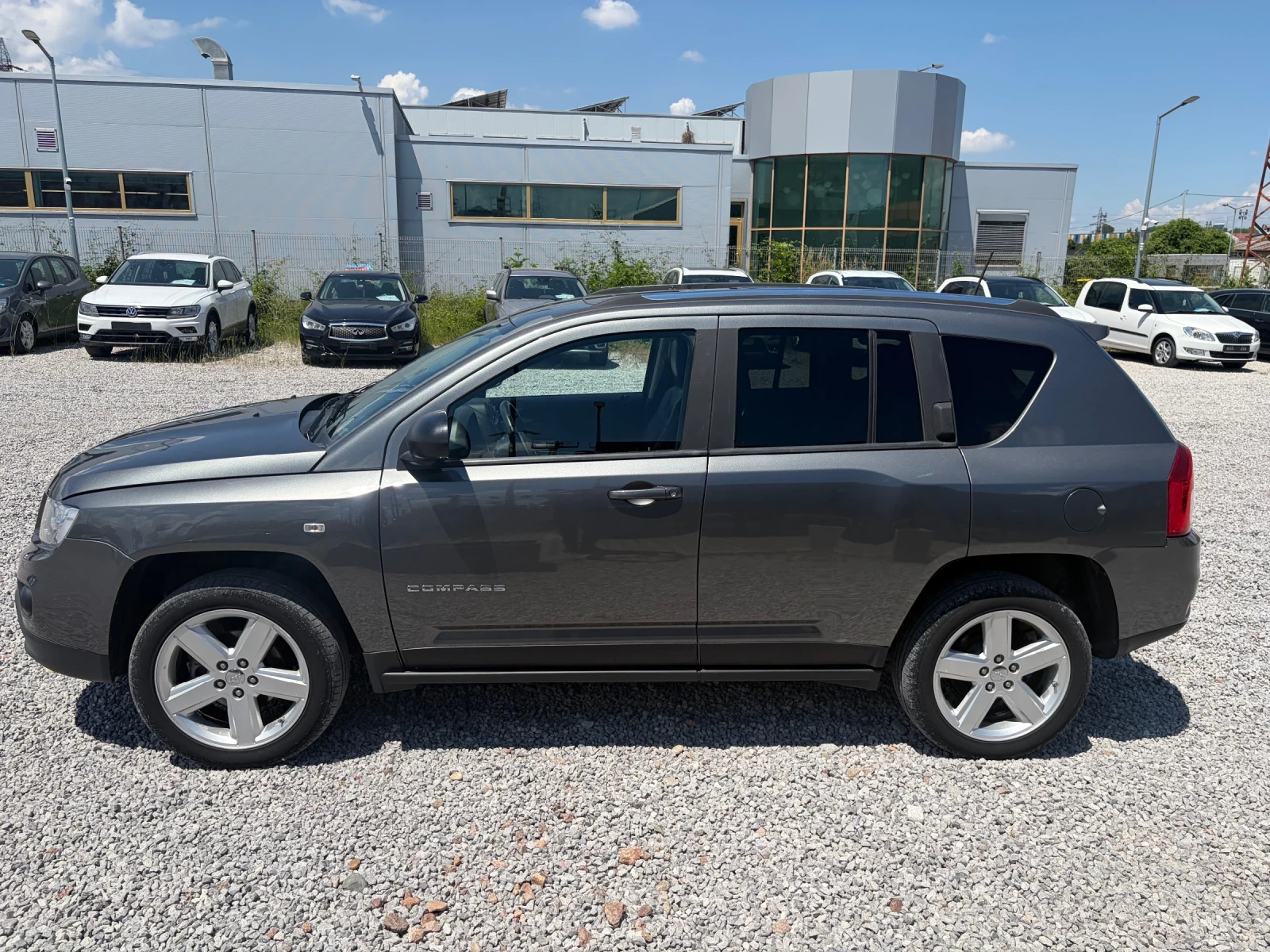 Jeep Compass LIMITED , 2.2CRD-163k.c  Navi. 4х4, снимка 3 - Автомобили и джипове - 54833726