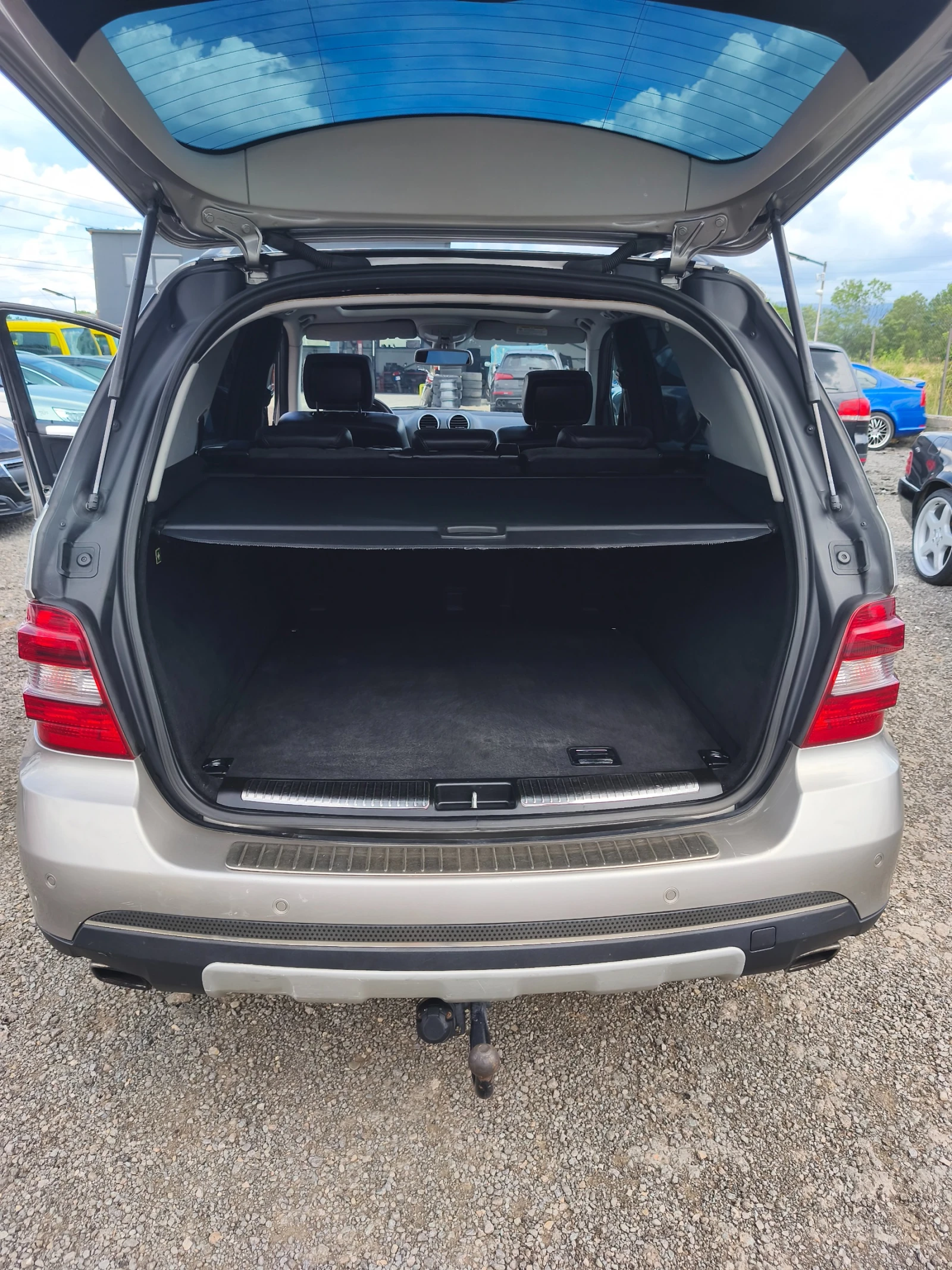 Mercedes-Benz ML 320 Swiss, снимка 8 - Автомобили и джипове - 55215340