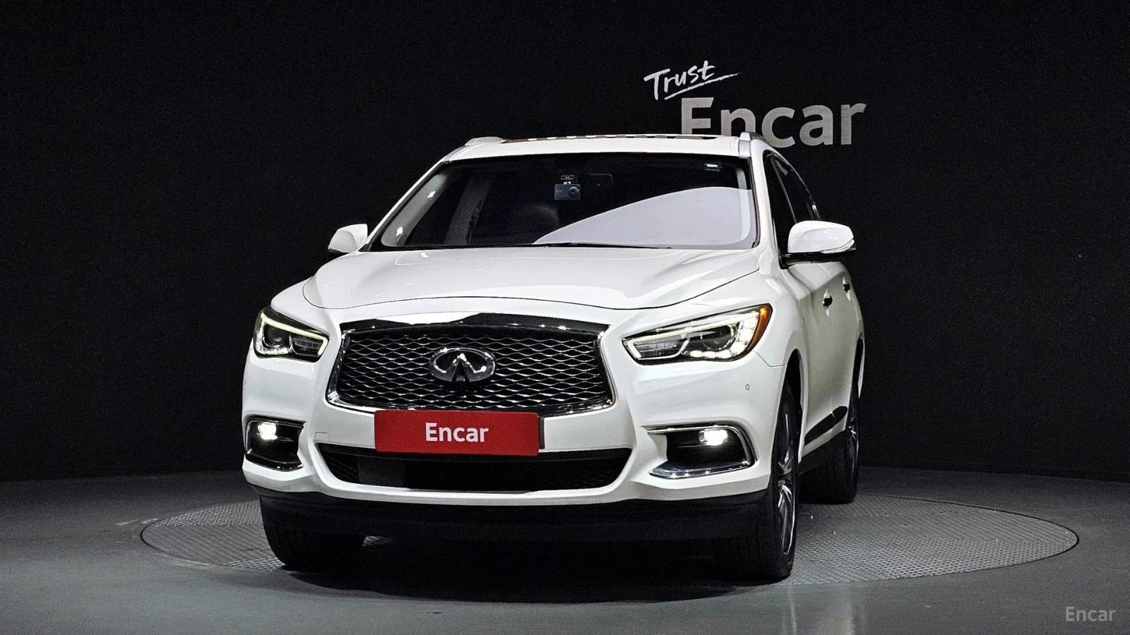 Infiniti QX60 3.5 AWD* КОЖА* ОБДУХВ* ПАНО, снимка 3 - Автомобили и джипове - 55492031