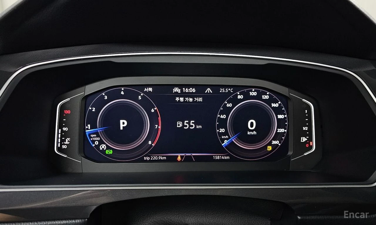 VW Tiguan PRESTIGE* ОБДУХВАНЕ* ДИСТРОНИК* ХЕДЪП* 360КАМЕРА* , снимка 10 - Автомобили и джипове - 55562914