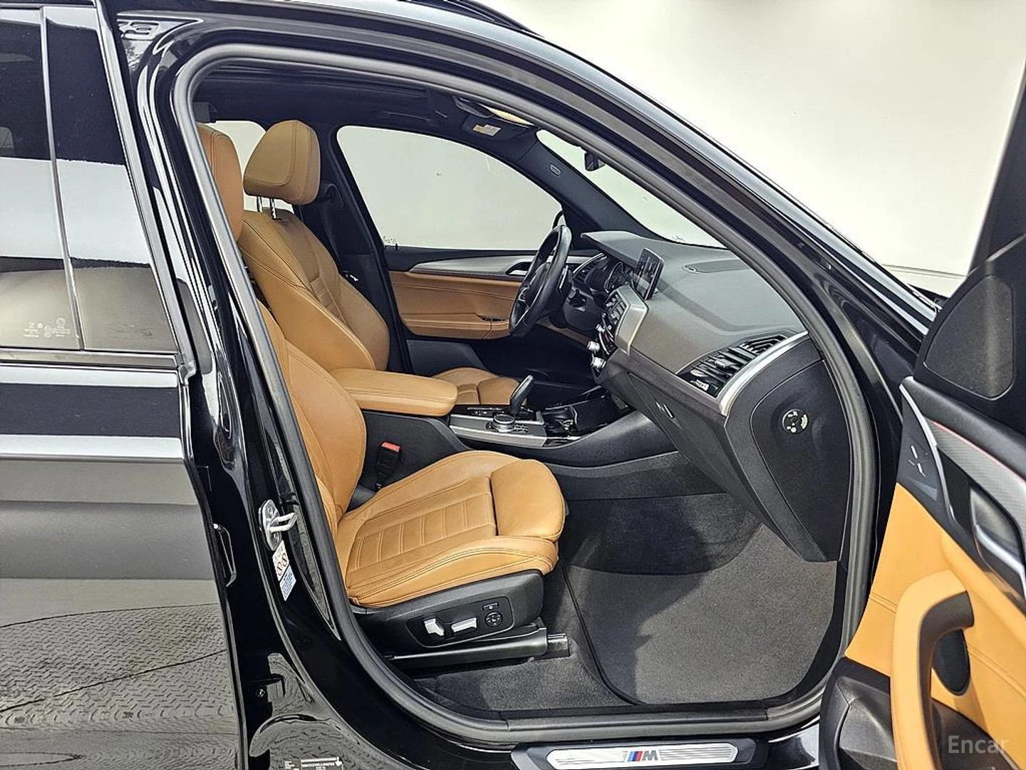 BMW X3 xDrive 20d M Sport* КОЖА* НАВИ* ПАНО* АВТОКРЕДИТ, снимка 9 - Автомобили и джипове - 55644372