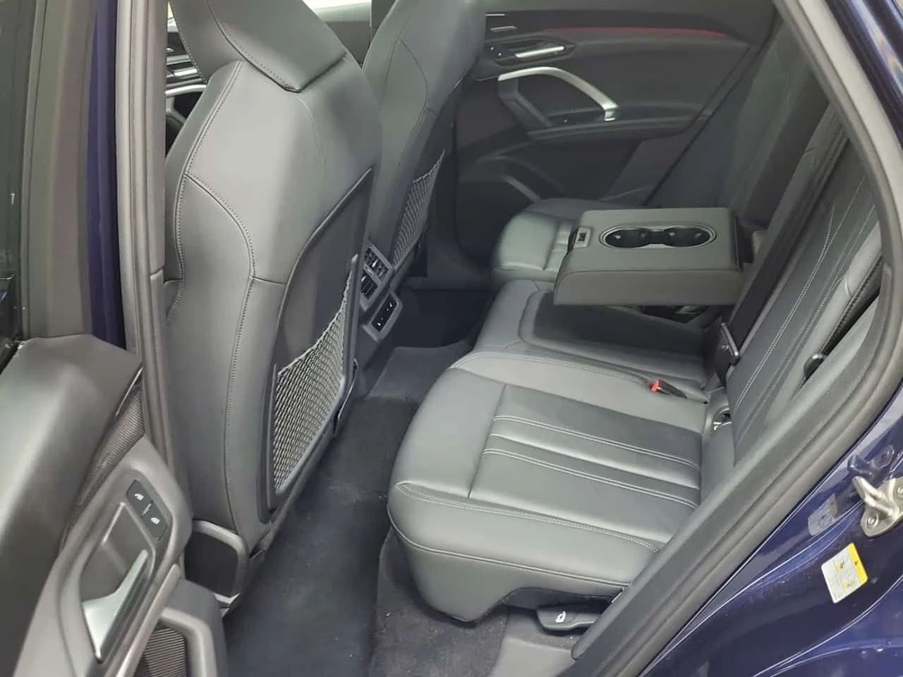 Audi Q5 * PROGRESSIV * CARFAX * ОПЦИЯ ЗА ФИНАНСИРАНЕ, снимка 12 - Автомобили и джипове - 55662229