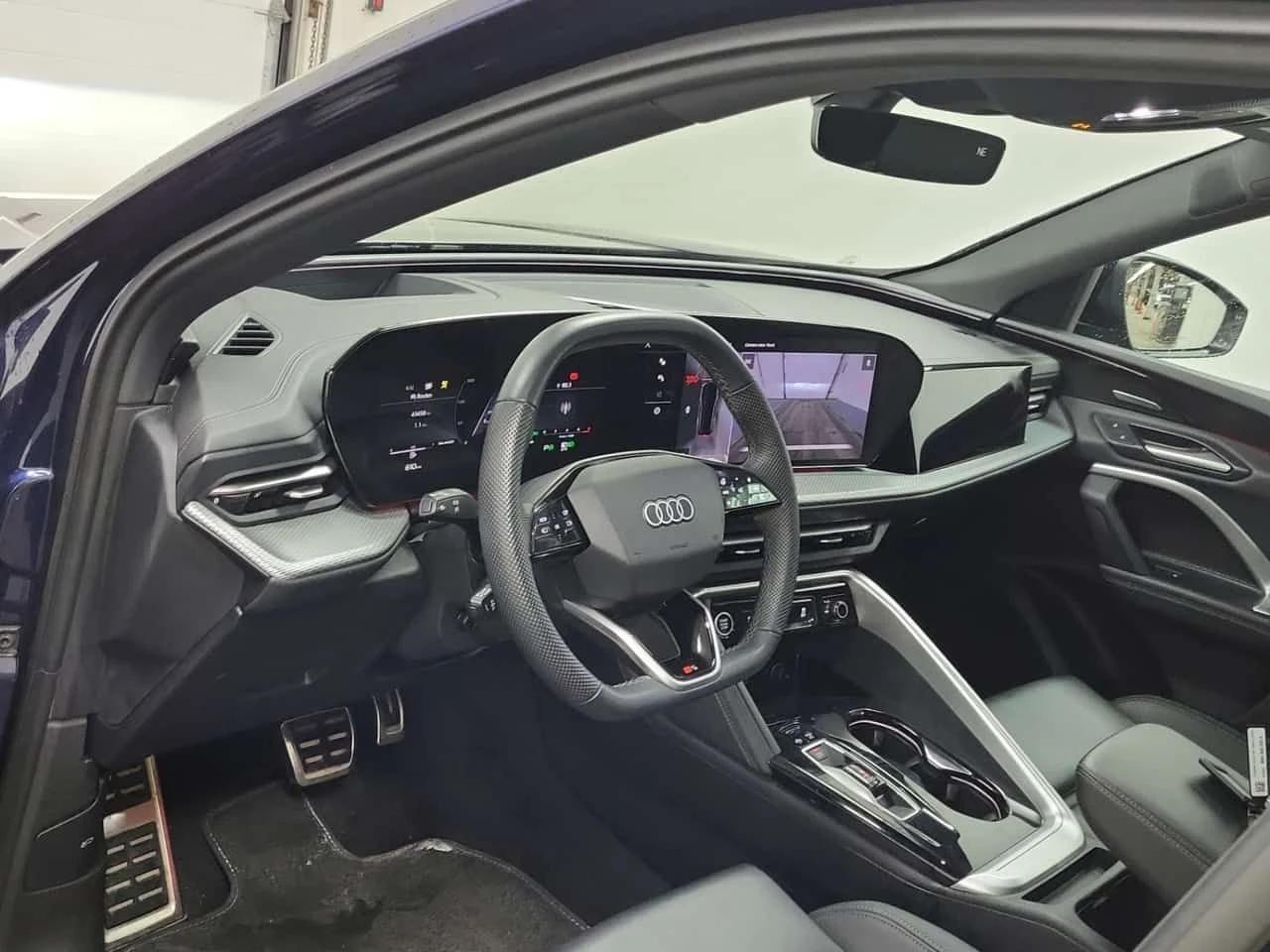 Audi Q5 * PROGRESSIV * CARFAX * ОПЦИЯ ЗА ФИНАНСИРАНЕ, снимка 10 - Автомобили и джипове - 55662229