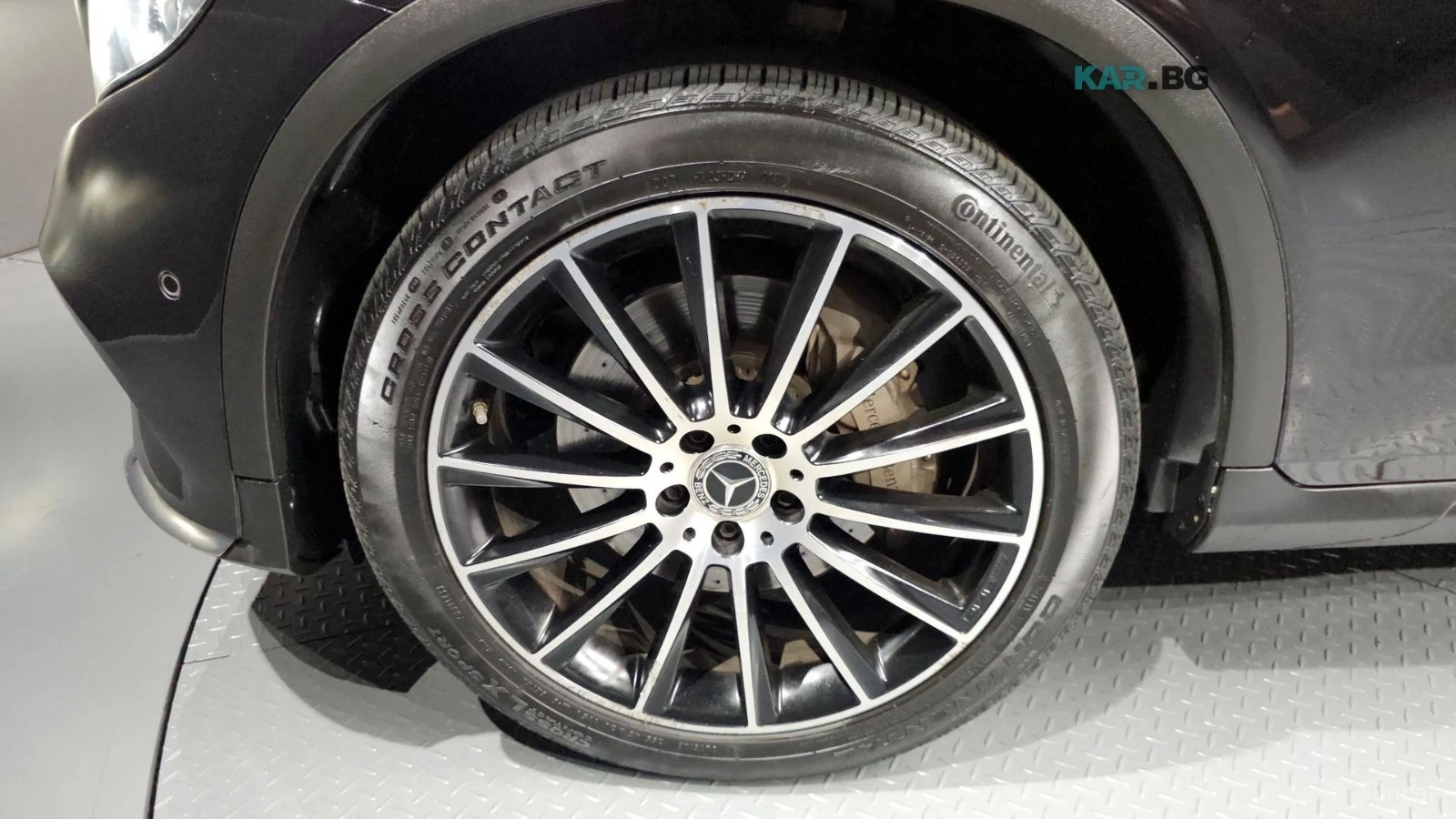 Mercedes-Benz GLC 300 4MATIC* AMG-LINE* BURMESTER* 360* ХЕДЪП* ПОДГРЕВ* , снимка 16 - Автомобили и джипове - 55831879