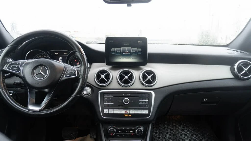 Mercedes-Benz GLA 250 4Matic * АвтоКредит * (ЦЕНА ДО БГ), снимка 8 - Автомобили и джипове - 56231570