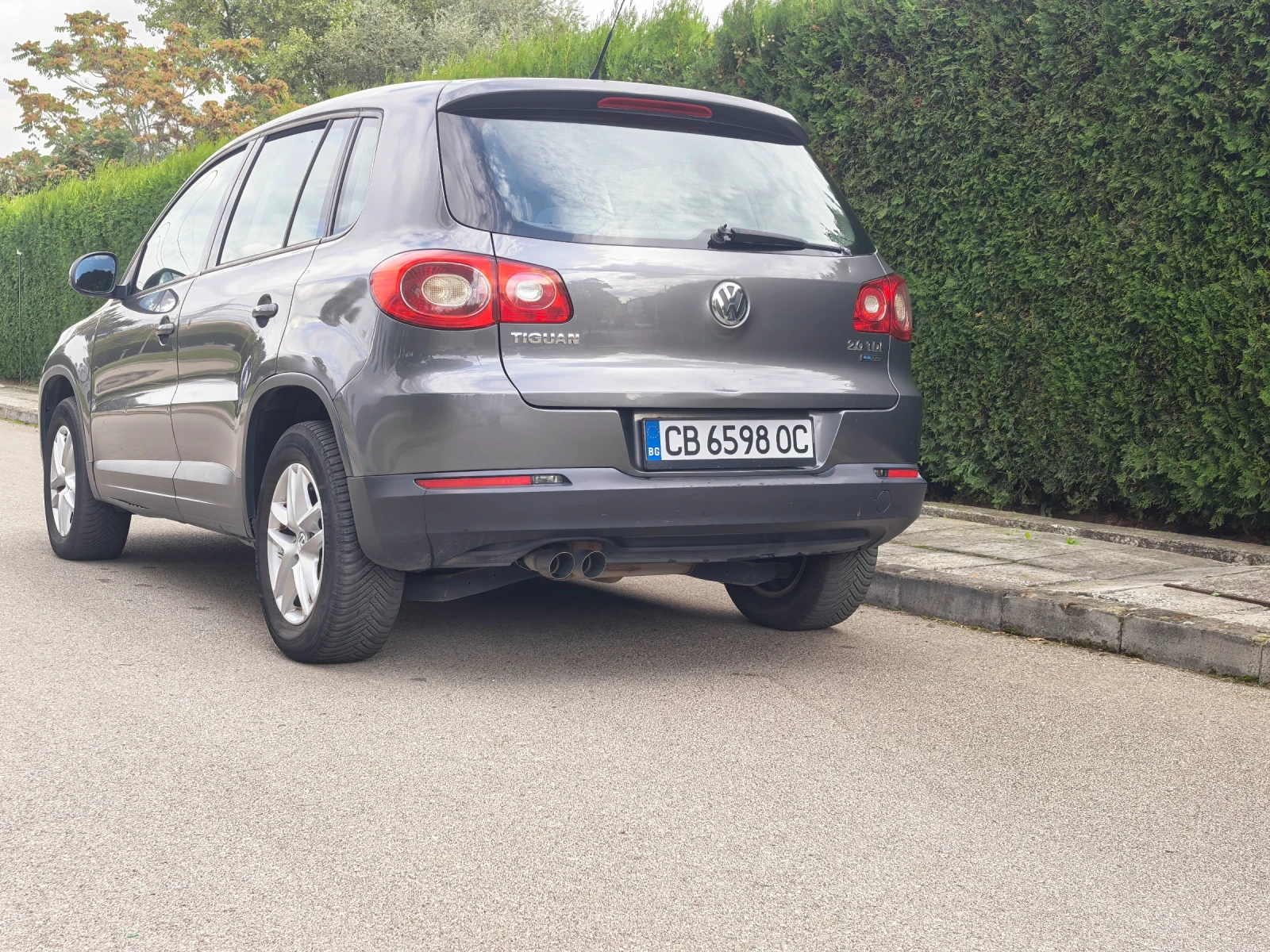 VW Tiguan 2.0 tdi bm Trend&Fun, снимка 4 - Автомобили и джипове - 56274175