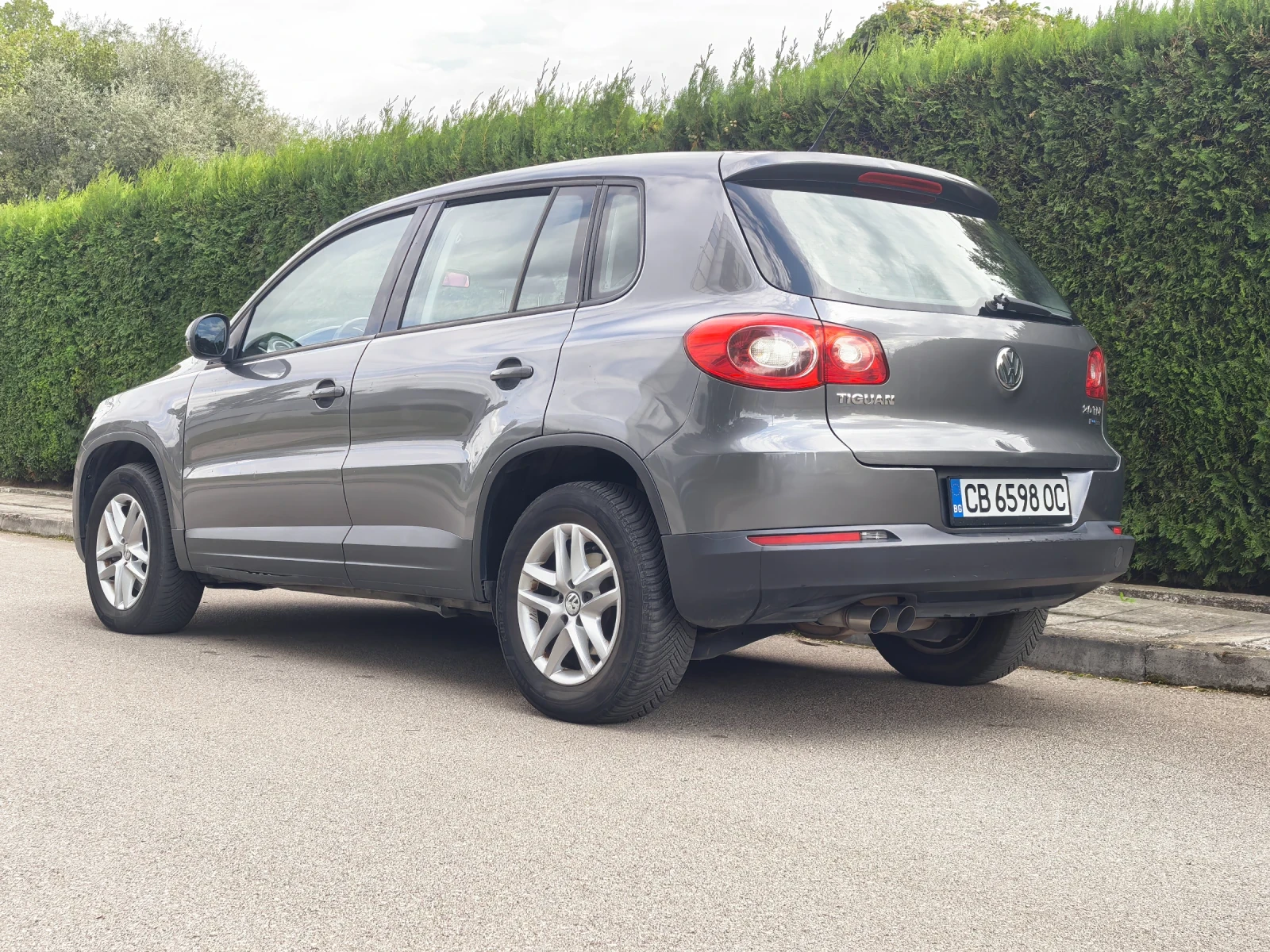VW Tiguan 2.0 tdi bm Trend&Fun, снимка 3 - Автомобили и джипове - 56274175