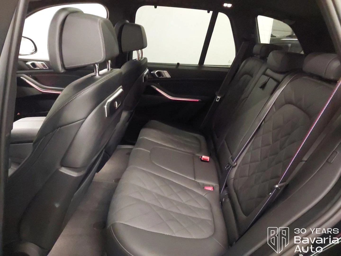 BMW X5 40i xDrive Sportautomatic, снимка 8 - Автомобили и джипове - 56712553