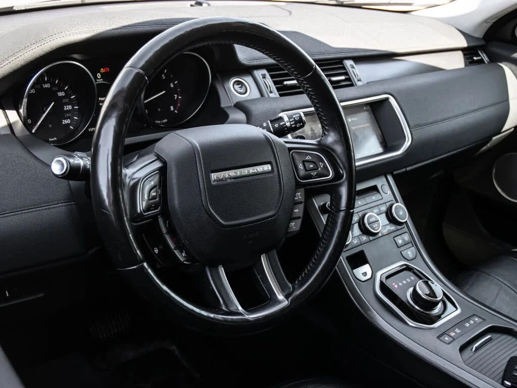 Land Rover Range Rover Evoque, снимка 8 - Автомобили и джипове - 56723743