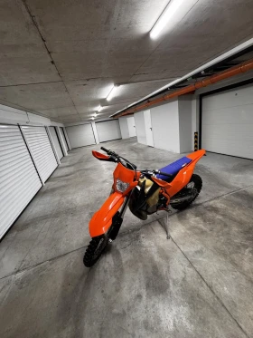 Ktm EXC 250 Six Days практически нов, снимка 1