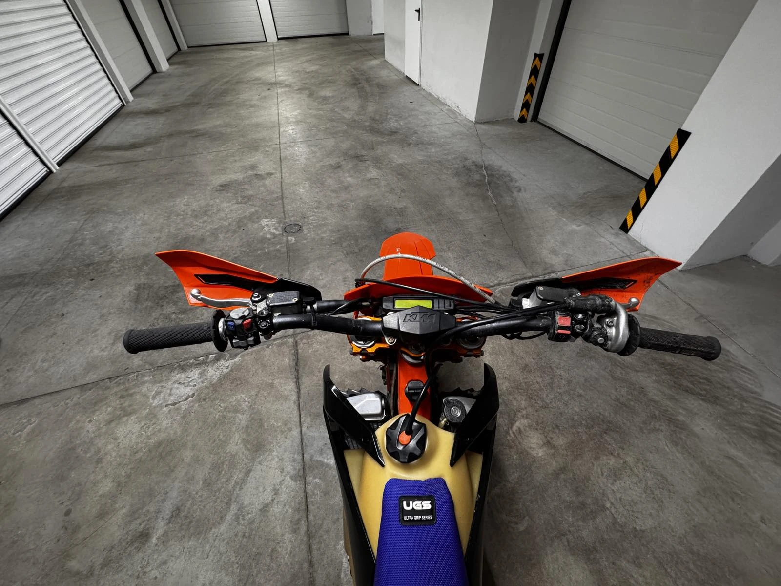 Ktm EXC 250 Six Days практически нов - изображение 6