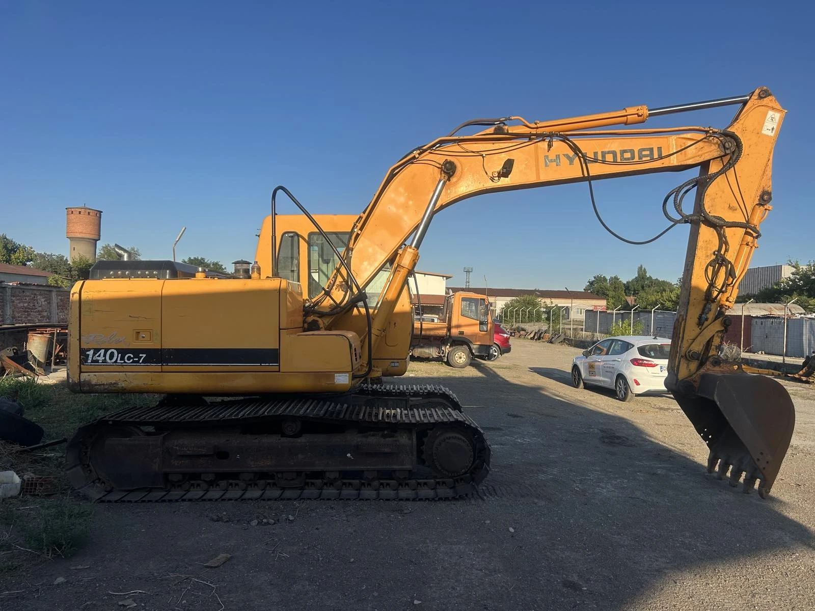 Багер Hyundai Robex 140-7LC - изображение 2