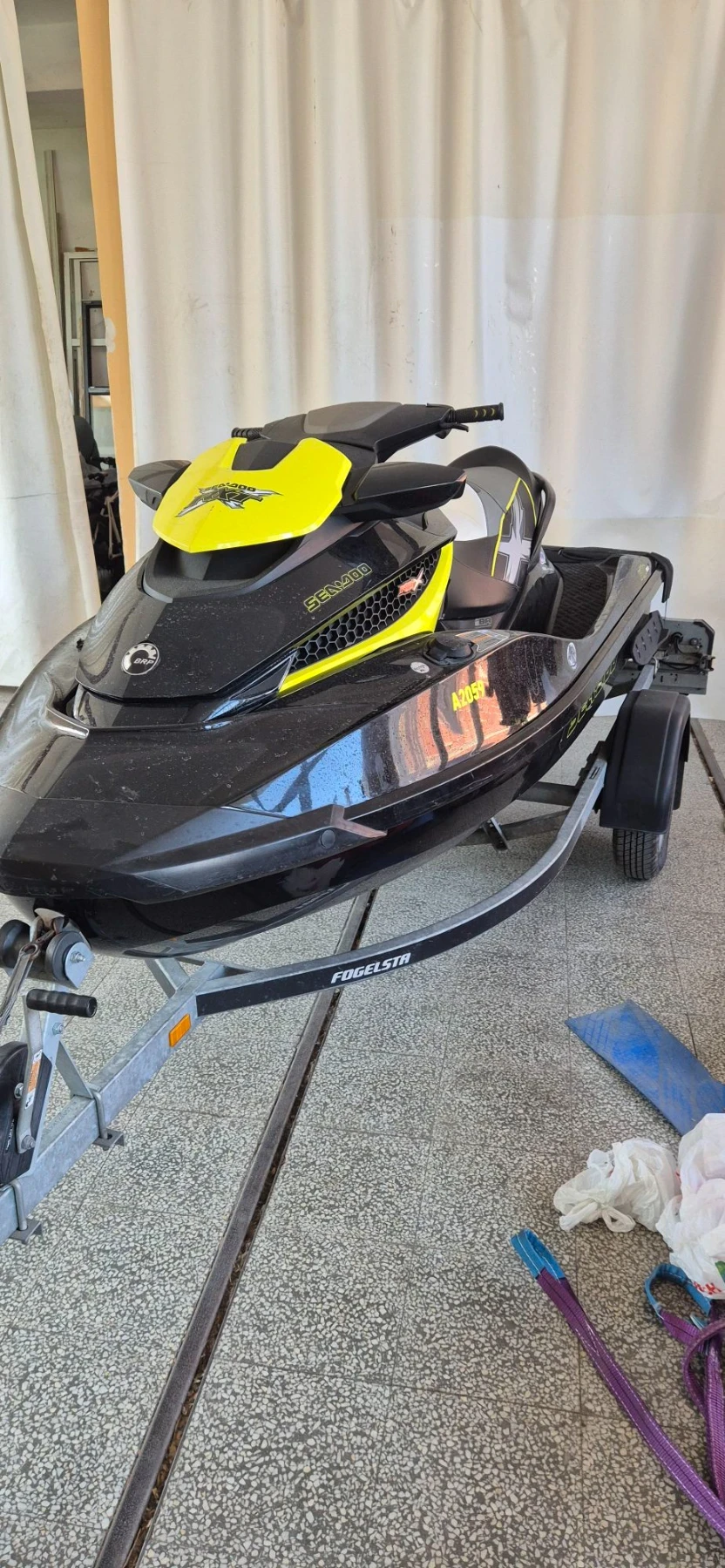 Джет Bombardier Sea Doo RXT -X