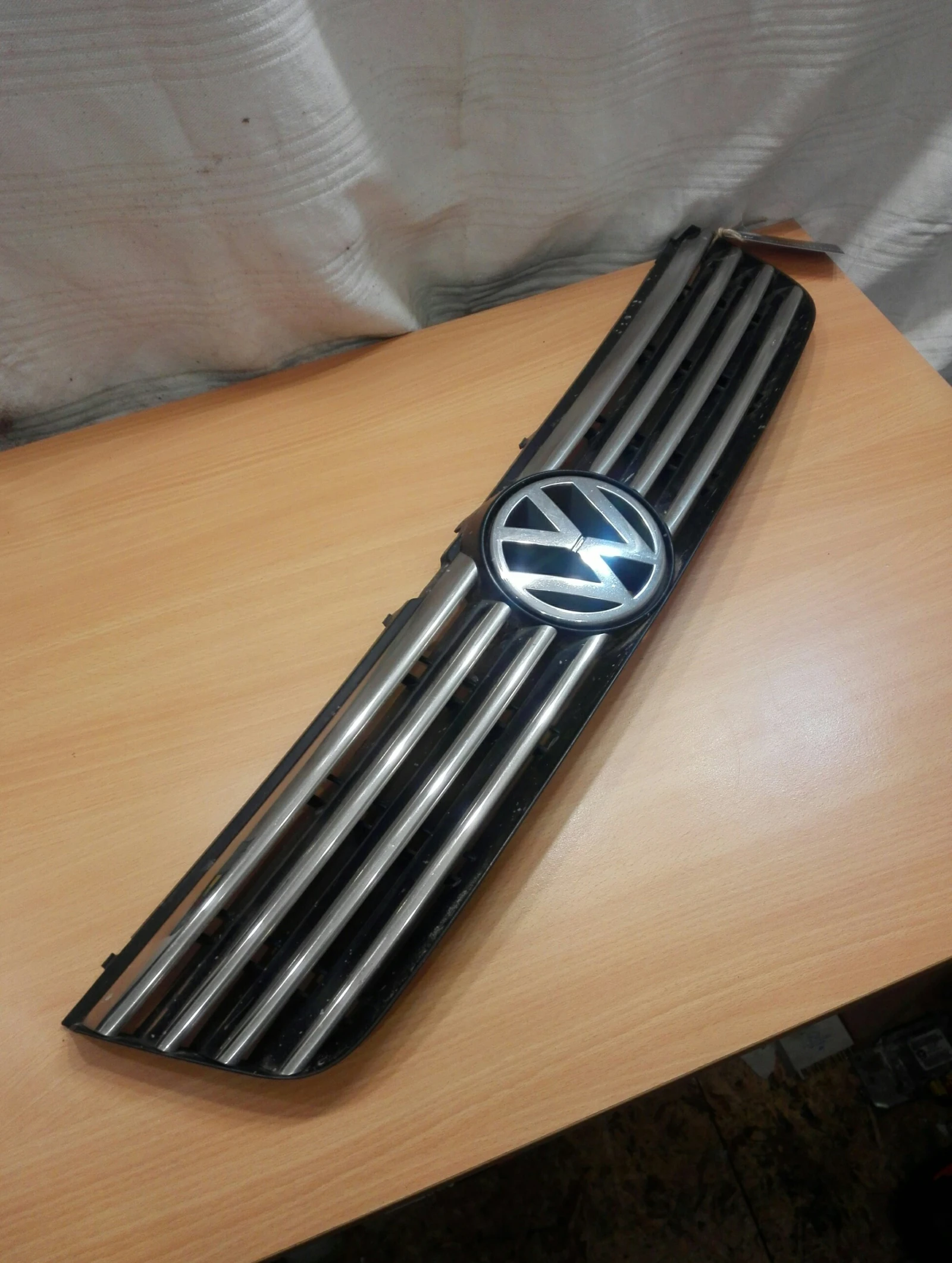 ������� ����� ������ ���������� ����� 1.9��� 99�. | Mobile.bg � ����������� 1