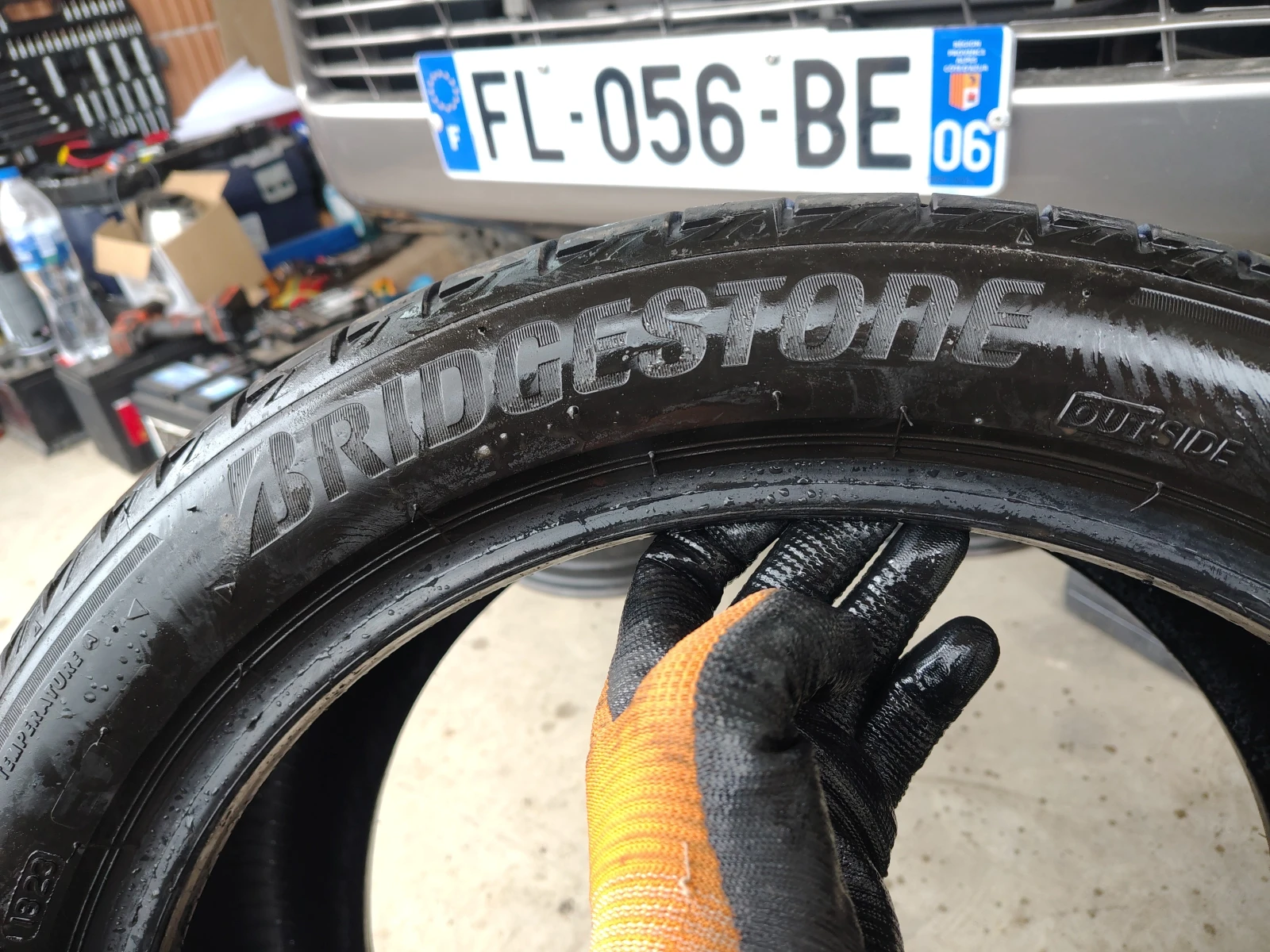 Гуми Летни 255/40R18, снимка 4 - Гуми и джанти - 55841314