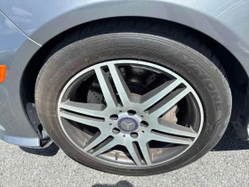 Mercedes-Benz E 500 АМГ ПАКЕТ/550/КЛИП/ПАНО/ПОДГРЕВ/CARFAX/ФИНАНСИРАНЕ, снимка 17