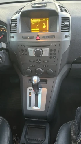 Opel Zafira 2.2 i Автоматик !!! , снимка 15